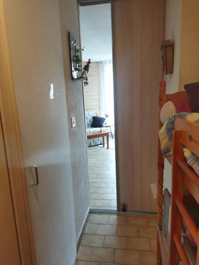 Studio Cabine Vue Sur Les Pyrenees Font-Romeu-Odeillo-Via Exterior photo